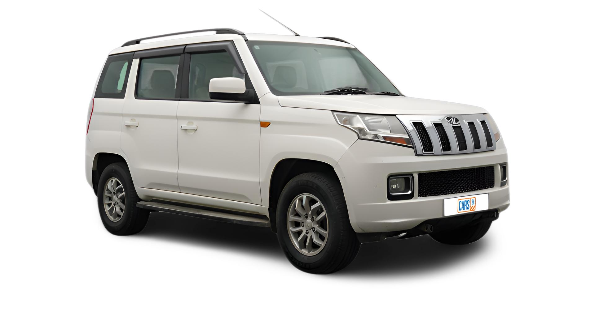 Mahindra TUV300-img